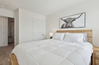Raceday Getaway, 3BR/2.5BA home right across from Bristol Motor Speedway! Hotels near Marshalls