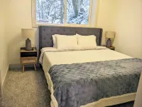 Private, Spacious Modern Mountain Getaway in Rhododendron, OR