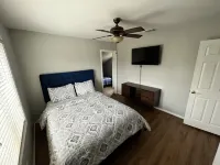 Lakefront Retreat with Pool,  on site Private Boat  Ramp and  2 slip dock.