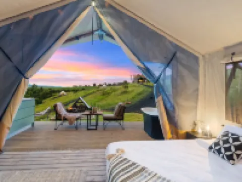 Cicada Luxury Camping Hotels in Kiama