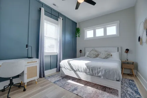 Bohemian Bliss by the Beach: Townhome w/ 5-min Walk to Beach & Free Golf Cart!