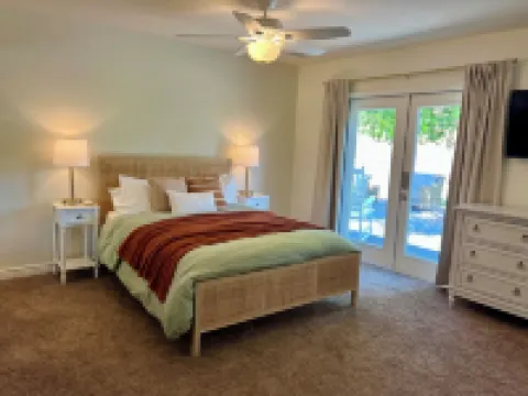 Private retreat with gym, hot tub, pool & playroom