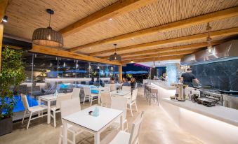 Bianco a Nero Mykonos