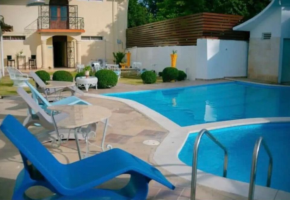 Hotel Pegasus, Leisure & Recreation, Outdoor Swimming Pool