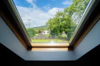 Limavady Cherry Tree Apartment, Sleeps 2 & Parking Hotels in Limavady