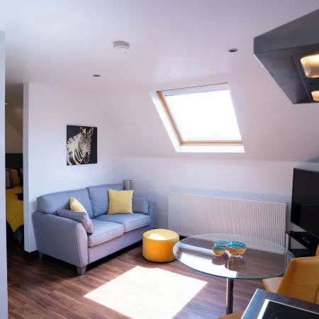 Limavady Cherry Tree Apartment, Sleeps 2 & Parking