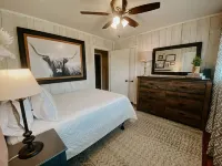 Midtown Cottage- Self Check-In & Centrally Located in Owensboro