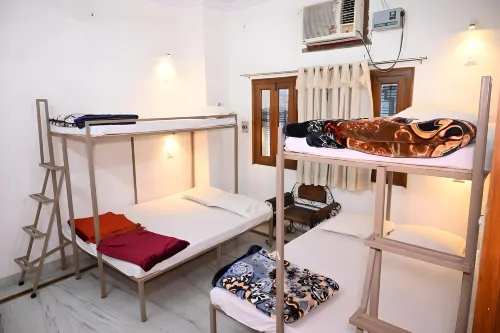 Batra Guest House