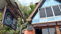 Zemu Gangtok Hotel a 