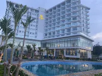 Seabird Hotel Thien Cam - Pools