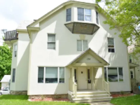 Cozy Loft steps from VT Downtown 本寧頓酒店