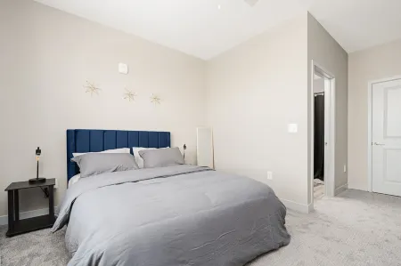 Sora, The Loft Отели в г. Уорт Тауншип