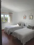 Coastal Benagil apartment. Rooftop & pool. Walk to beach, caves & restaurants