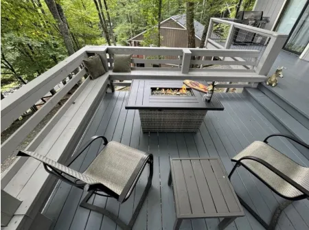 Marvelous 3-bedroom house with WiFi and EV Charger in Beech Mountain