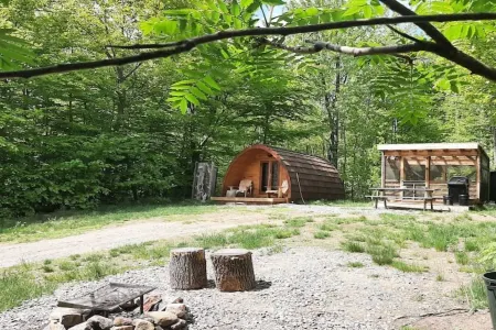 The Escape Pod - No Neighbors!