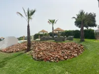 Senhora da Rocha Apartment w/ Sea View