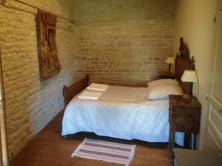 Cassiopeia, 3 Bedrooms, 1 bathr.