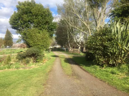 Unwind and adventure on the Mountain Отели в г. Ohakune