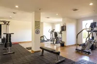EAGLE BEACH - CAPTIVATING  DIRECT OCEAN VIEW CONDO - Gym