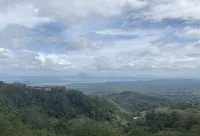 D’Waldz Villa Tagaytay Hotels in Alfonso