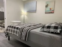 Guest Suite - Cozy Crib 리자이나 호텔