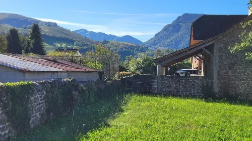 Maison de Village en Béarn, à 20 km de la Station de ski La Pierre Saint-martin Hotels in Arette