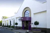 South Mimms/Potters Bar Hotels in Hertsmere