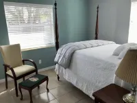 CHARMING 3BR POOL SPA home in Midtown Tampa!