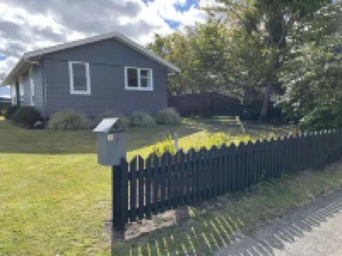 Take time out in Turangi - family friendly 圖朗伊酒店