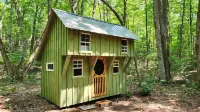 Secluded Muskoka Glamping Cabin with Private Lake & Trails