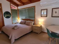 Ai's Rural Retreat 2 Hotels in Motueka
