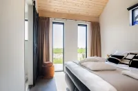 Luxurious vacation home in the middle of nature. Lots of comfort in a beautiful location.