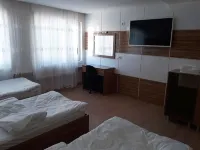 Dilmac Hotel Hotels in Çardak Belediyesi