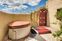El Prado Couple's Escape w/ Hot Tub! - Spa