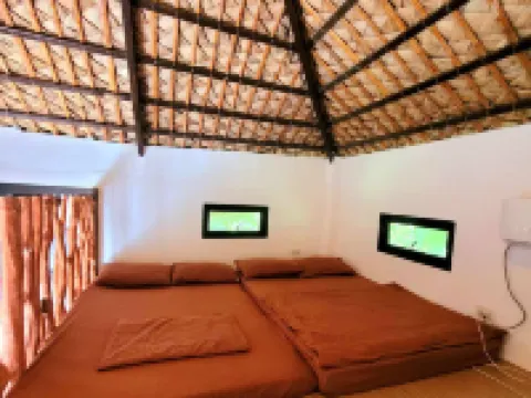 Modern Bahay Kubo near Tagaytay - Casita Anahaw 因當酒店