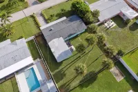 131 W Pasco Ln - spa