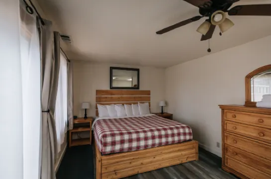 View Crest Lodge