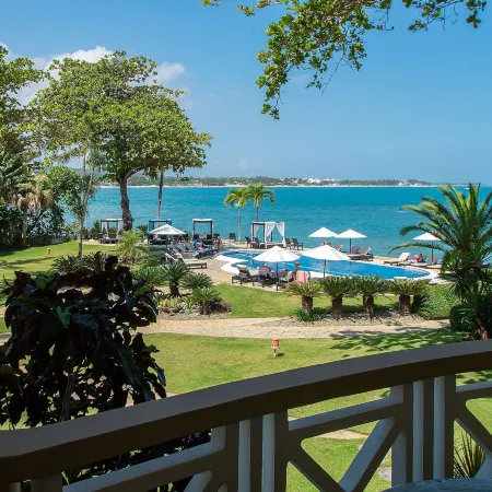 Velero Beach Resort