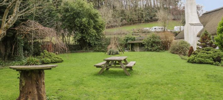 Alice Cottage Hotels in Minehead