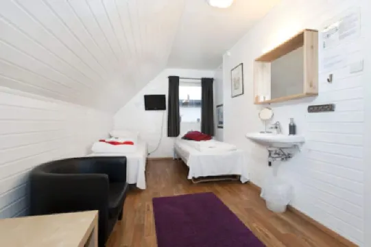 Stavanger Bed & Breakfast Отели в г. 