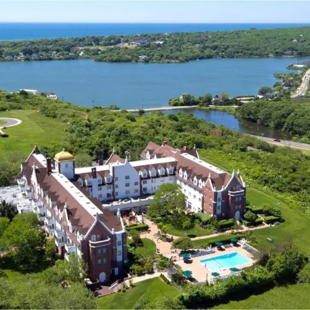 Montauk Manor