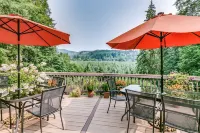 Misty Valley Inn B&B Hotels in Forks