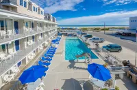 Fleur de LIS Beach Motel - Beach
