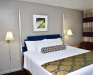 Twi-Lite Inn Hotels in Warren County