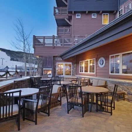 Breckenridge, 1 Bedroom Condo at One Ski Hill, Ski-in Ski-Out, Concierge Servies