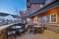 Breckenridge, 1 Bedroom Condo at One Ski Hill, Ski-in Ski-Out, Concierge Servies - Spa