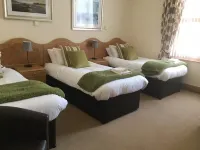 Woodlands Guest House Hotels near Crosby Beach