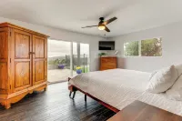 2 Mi to Lake Poway: Mtn-view Escape w/ Patio! - Alojamientos