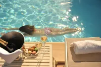 Logis le Parc Hotel & Spa - Uima-altaat