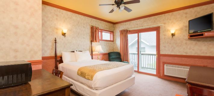 The Blue Heron Inn Hotels in LaPorte County